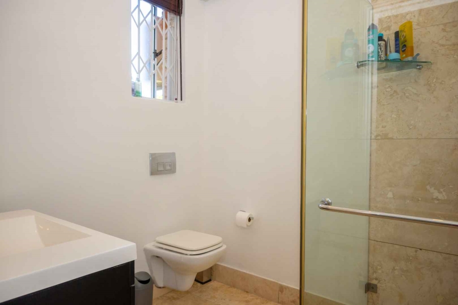 5 Bedroom Property for Sale in Walmer Eastern Cape